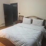 شقه فندقيه على كورنيش النيل العجوزه