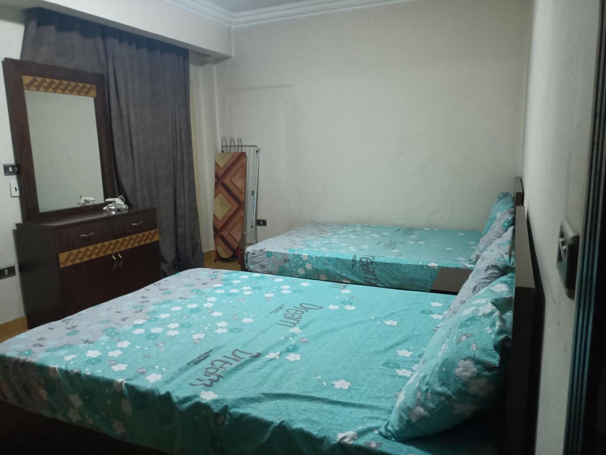 شقه فندقيه على كورنيش النيل العجوزه Cairo